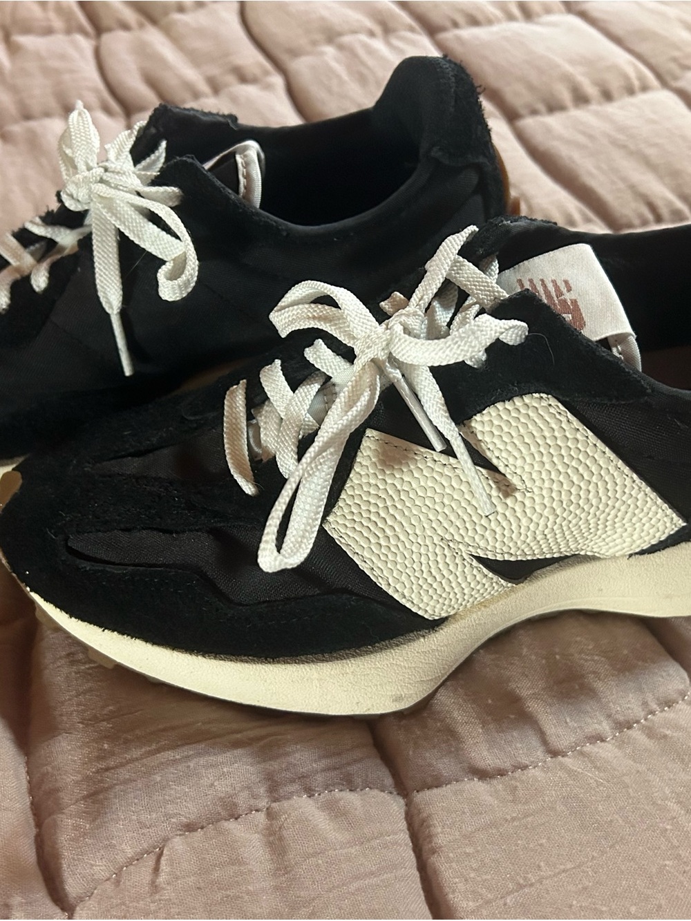 New Balance 327 Women’s Black and White Sneakers